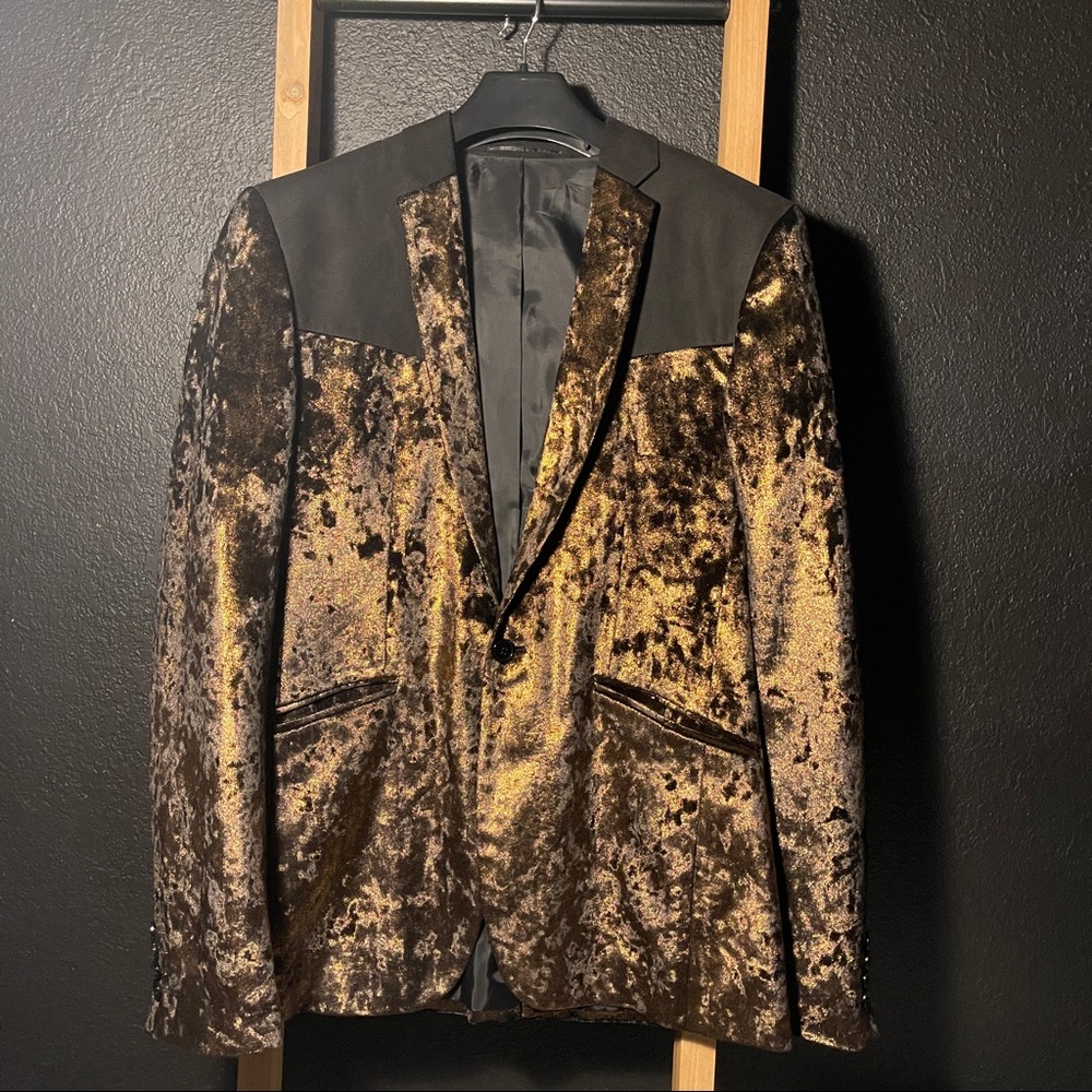 Men metallic Copper Crushed Velvet Blazer - ASOS